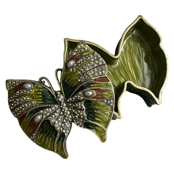 Cloisonné enamel butterfly box. New with satin lined presentation box. - Picture 7 of 8